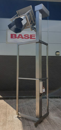 电动垃圾倾倒装置 - BTM/200/3200/B - Base Handling Products Limited