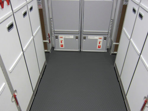 乙烯基地面 - BATIFLEX AVR 160 - Gerflor - 纤维玻璃 / 防滑 / 粘贴式