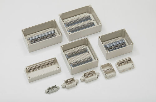 壁挂分线盒 - J series - YUEQING YISEN ELECTRONIC TECHNOLOGY CO.,LTD. - 耐腐蚀 / 防紫外线 / IEC