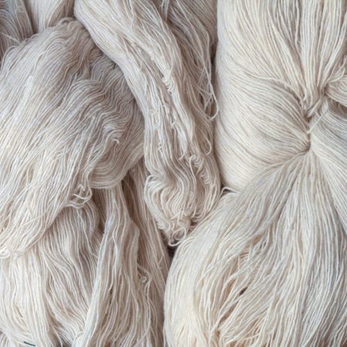 白色线 - Recycling Fibers