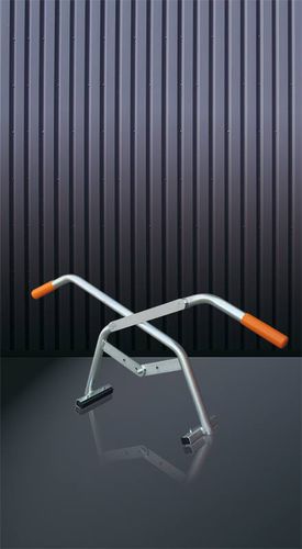 机械路缘石夹具 - 1504  - Eichinger Equipement