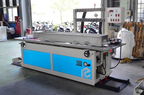 型材挤压校准台 - Everplast Machinery Co., Ltd.