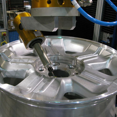 末道机器人加工单元 - Acme Manufacturing - 去毛刺 / 磨削 / 用于汽车工业