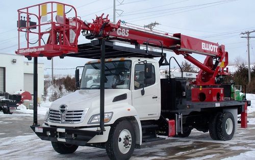 卡车安装式伸缩臂式升降机 - max. 2 676 kg, 26 m | G85R - Elliott Equipment Company - 液压