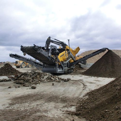 工业筛选机 - RM HS7500M - RUBBLE MASTER HMH - 用于废料回收 / 移动式 / 用于散料