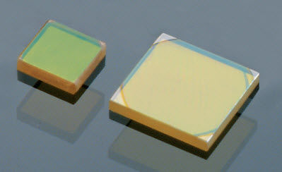 硫镓银 (AgGaS2AgGaSe2)晶体 - EKSMA Optics