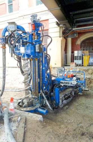 移动式钻机 - HBR 203 D/E - HÜTTE Bohrtechnik - 履带式 / 旋转 / 液压