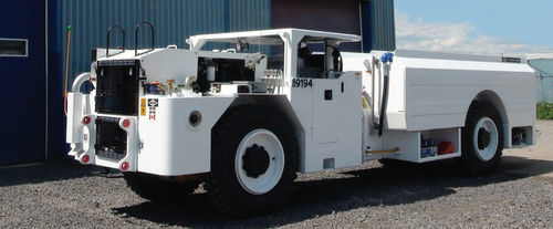 水罐卡车 - P1 - DUX MACHINERY CORPORATION - 矿用