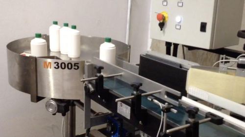 灌装封口贴标一体机 / 自动 - RT1U - PMR System Group - PLC控制 / 食品行业 / 用于制药业