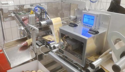 食品行业标签粘贴打印机 - M3005S - PMR System Group - 圆瓶