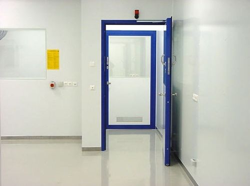 旋转式门 - ILKAZELL Isoliertechnik GmbH Zwickau - 用于无菌室 / 工业 / 安全