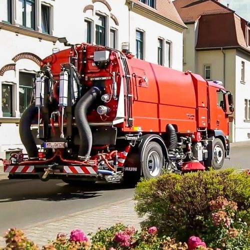 卡车安装式吸尘清扫机 - AQUATHERM - FAUN Umwelttechnik GmbH & Co. KG - 柴油