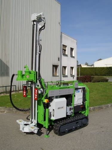岩芯钻机 - 23 hp, 1 500 kg | Emci 230 - EMCI - 履带式 / 旋转 / 液压