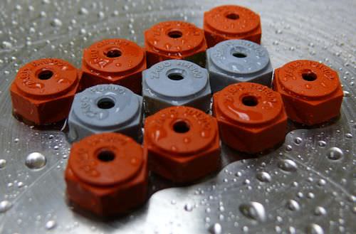 旋转开关密封盖 - ø 0.094 - 0.25" - ZaGO Manufacturing Co.