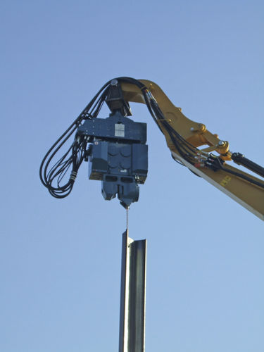振动式锤桩机 - 12RFB - International Construction Equipment BV