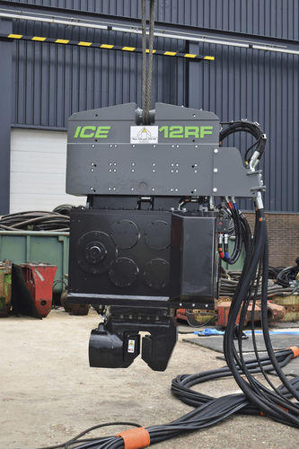 振动式锤桩机 - 12RF - International Construction Equipment BV