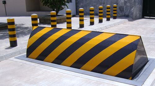 液压伸缩路桩 - PAS 68 | RB780CR - Avon Barrier - 路障