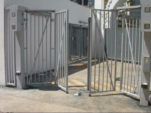 折叠大门 - max. 4 m | F250 - Avon Barrier - 高速