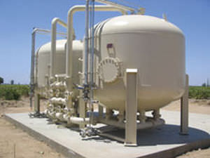 活性炭吸附器 - max. 2200 gpm | HP® series - Evoqua Water Technologies