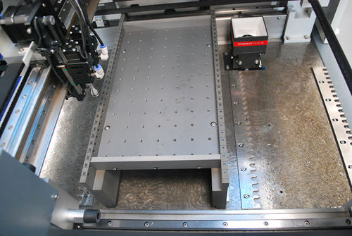 SMT取放机 - TP320V  - Beijing Torch SMT Co., Ltd. - 自动