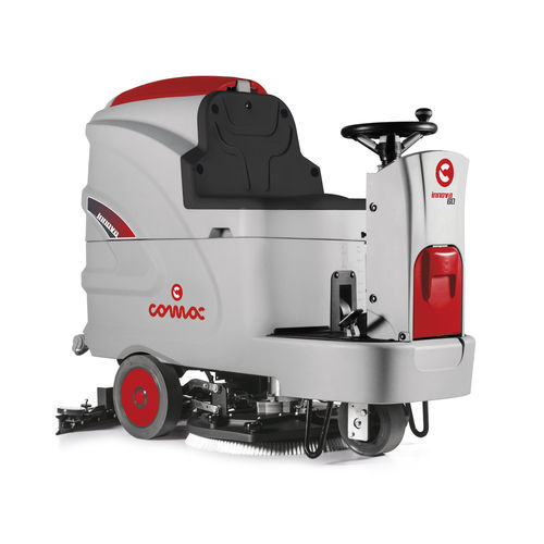 驾驶式洗地机 - Innova  - Comac spa - 电池驱动 / 紧凑型