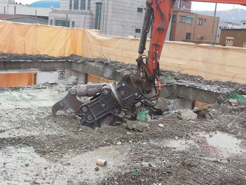 混凝土粉碎机 - CR series - Gensco Equipment - 液压 / 立式 / 移动