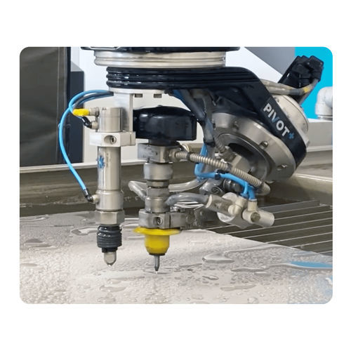 水刀切割头 - Pivot+™ - Flow Europe GmbH - Flow Waterjet Europe - 多轴 / 用于斜面切割
