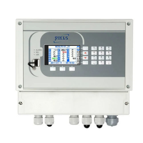 液体和气体流量计算器 - FP-3021 series  - Riels Instruments - 数据输入器