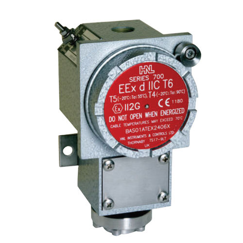 隔膜压力开关 - 700 series - British Rototherm Co. Ltd - 差动 / NPT 1/4 / NPT 1/2
