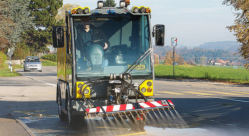 高压道路清洗机 - Washer Vehicle L3  - Boschung Mecatronic AG - 内燃机