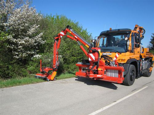 割草机悬臂割草机 - TTM 13 - Dücker, Gerhard, GmbH & Co. KG 