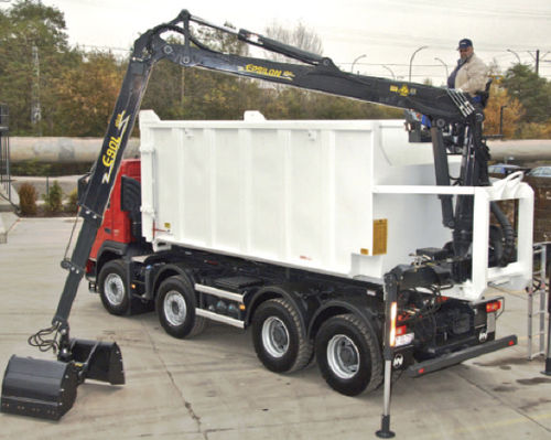 汽车起重机 - Hüffermann Transportsysteme GmbH  - 4车轴
