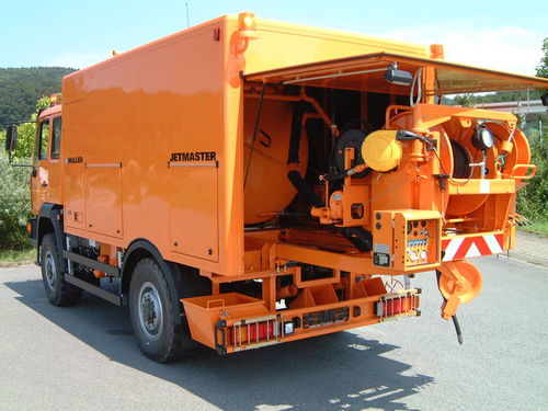 内燃机高压清洗机 - JETMASTER - MÜLLER Umwelttechnik GmbH & Co. KG - 卡车安装式