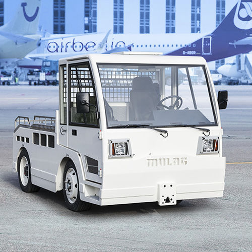 电动牵引车 - Comet 6 E - MULAG Fahrzeugwerk Heinz Wössner GmbH u. Co. KG - 4轮 / 坐驾式 / 牵引