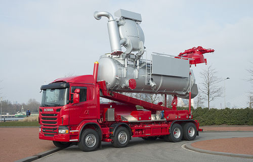 抽吸卡车 - Vacu-Press® 8000 Hi-Lift - Naaktgeboren Rotterdam B.V.  - 4车轴