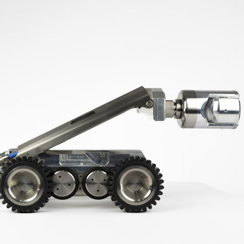 下水道检测机器人 - TRAC|150 - RICO Umwelttechnik GmbH - 带轮 / 紧凑型 / 远程遥控