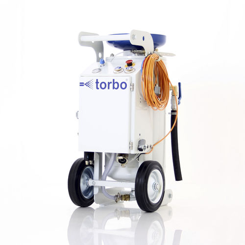 手动喷砂机 - torbo SoftLine - torbo ENGINEERING KEIZERS GmbH  - 压力式 / 移动式