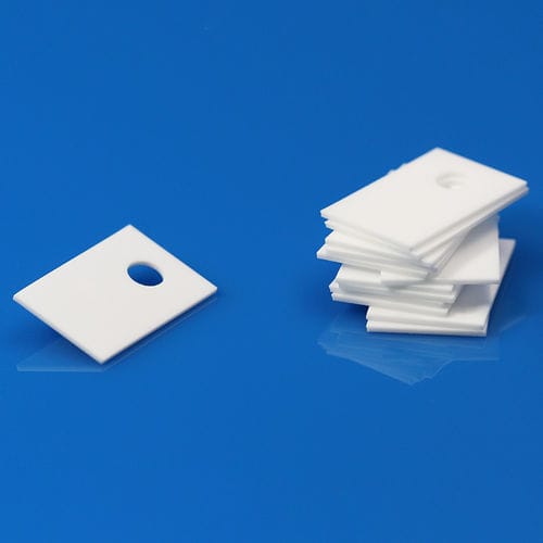 绝缘陶瓷 - TO-220 - Xiamen Innovacera Advanced Materials Co., Ltd - 片 / 氧化铝 / 氮化铝